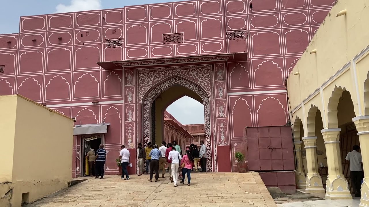 Exploring Jaipur City Palace