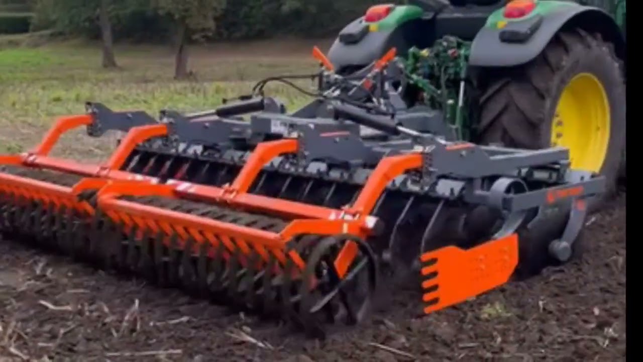 John Deere 6120 M + Metelli, first test | 6120 M + Metelli, prima prova | John Deere in Italy