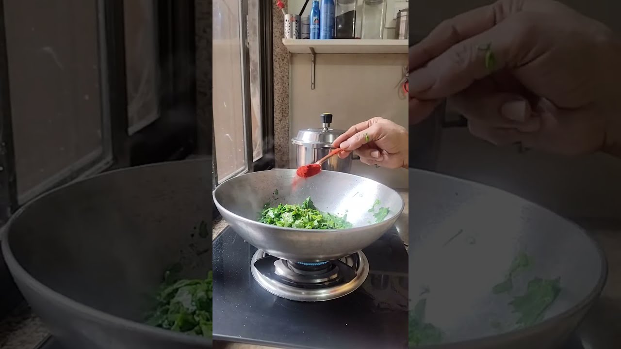 Kalpana'skitchen is Aaj banaenge live Main Daal Palak😋