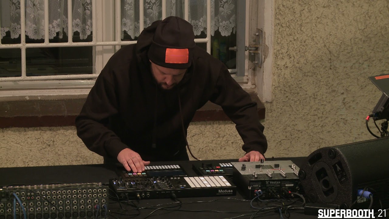 Polyend Tracker - SUPERBOOTH21 Gesprächskonzert (lecture concert)