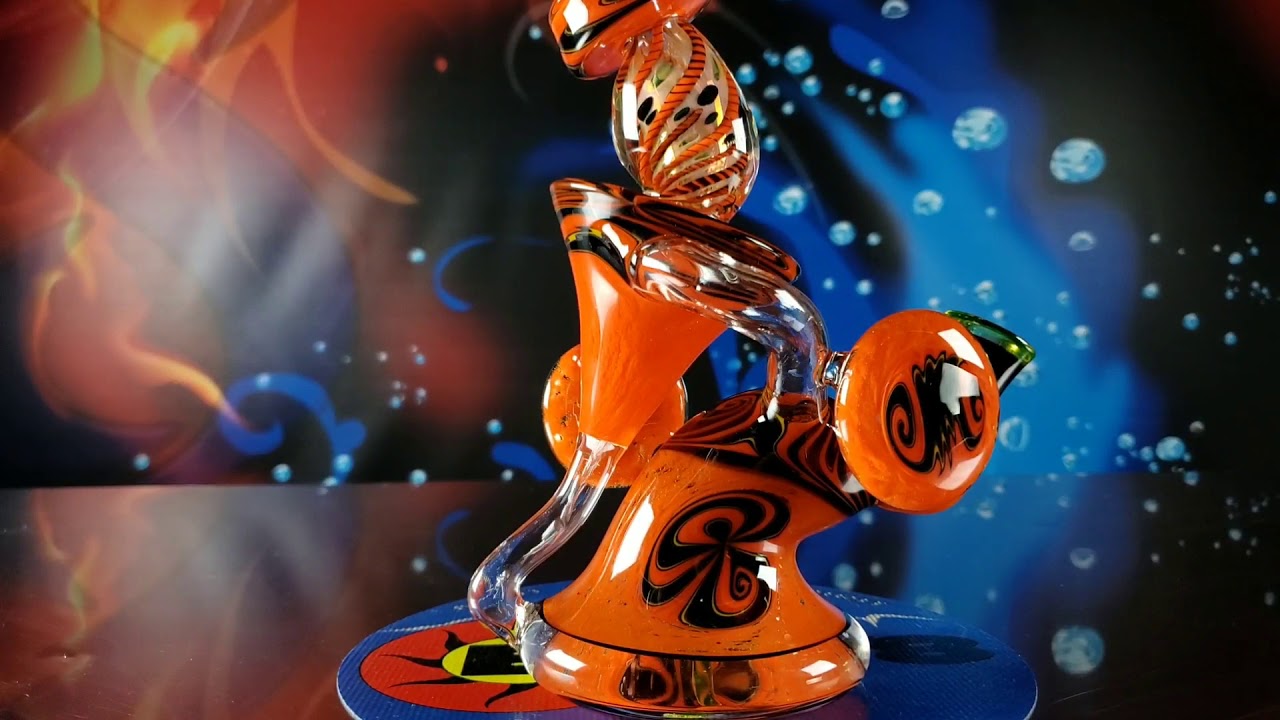 Glass function video of the #movingforwardrig design by Steve K. from Elev8 Premier