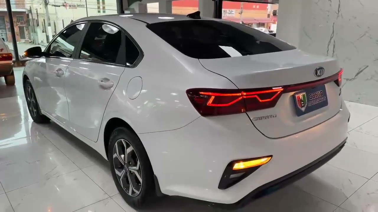 KIA CERATO 2.0 16V FLEX SX AUTOM&Aacute;TICO - 2022