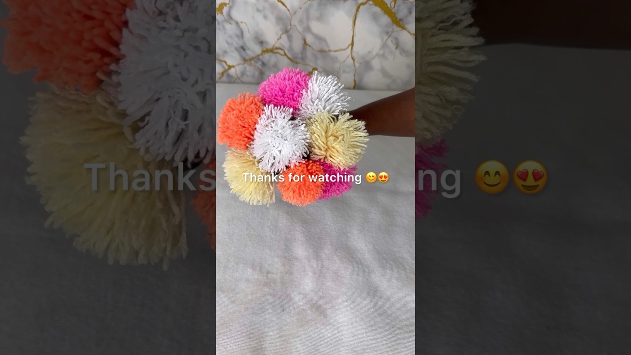 🤩 beautiful flowers making with wool #woolcraftideas #woolenflowermaking #flowersdiy #homecrafting