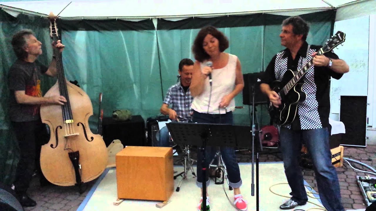 Elvis - Mystery train cover by Weepin' Willow live