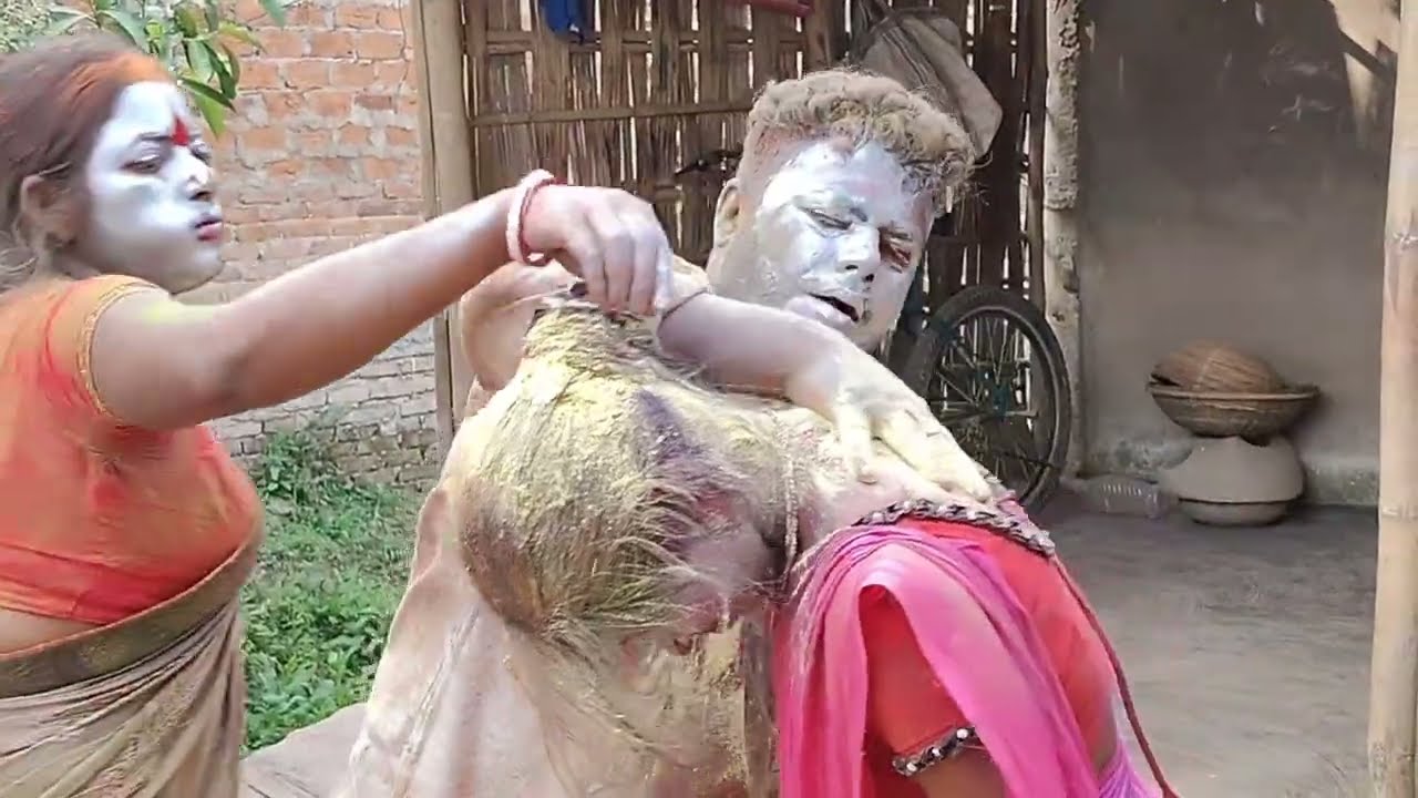 Holi pe Humne Aisa Kya Kuch ki Duniya Bol raha hai/Family With Holi video/Holi Putai New