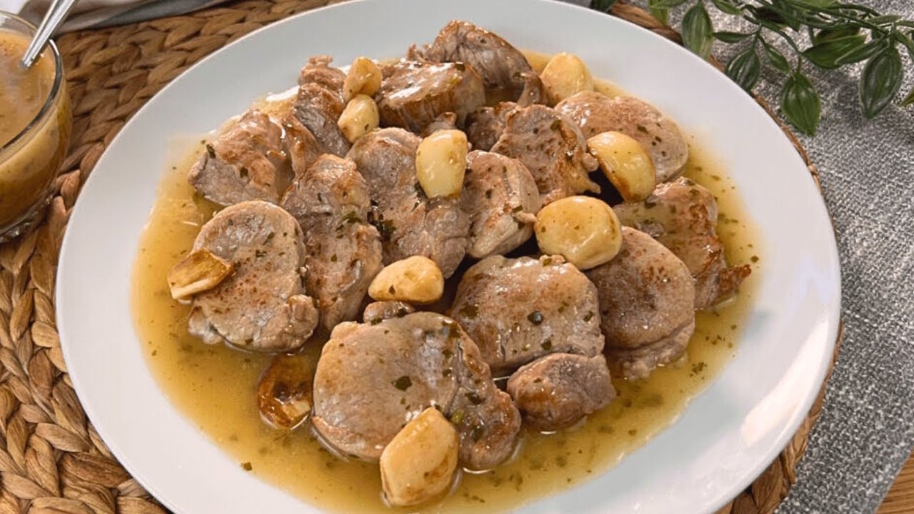 Solomillo de Pavo al ajillo receta Facil y Economica