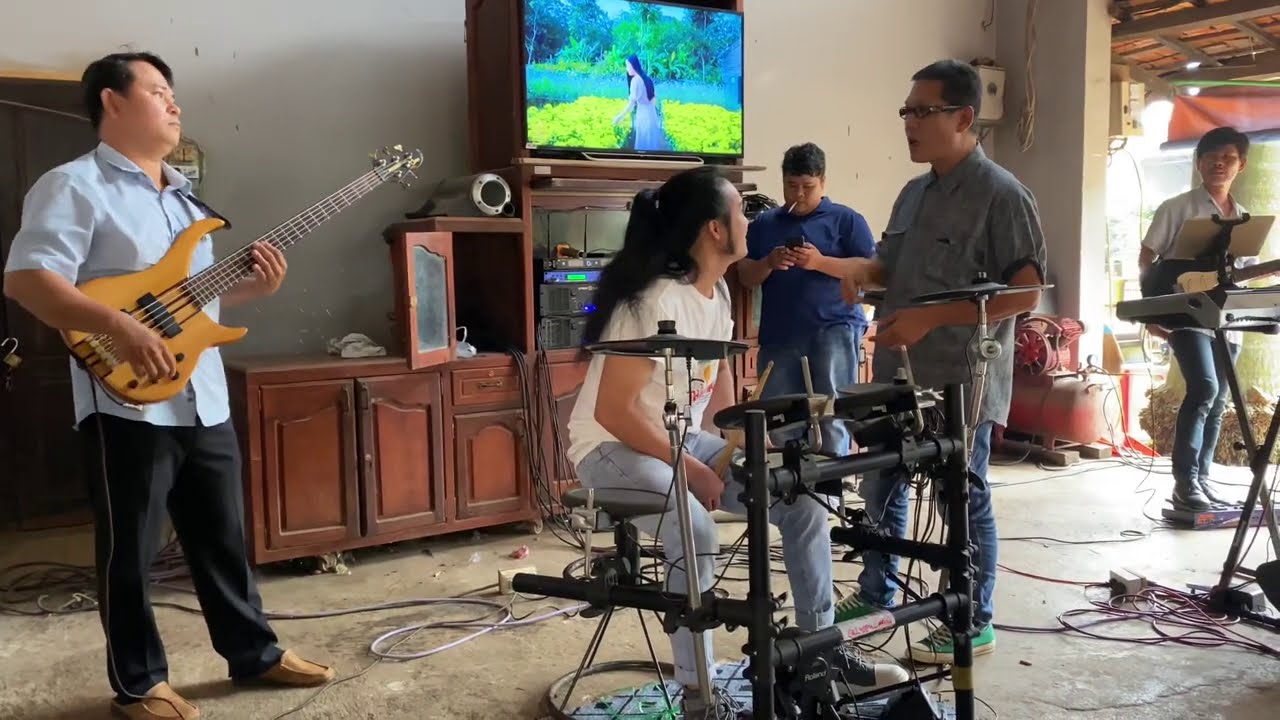 Giao lưu cùng ae nhạc công đồngNai cẩmMỹ |giao bộ trống roland td-3 cho khách sẵn test thử luôn(vui)