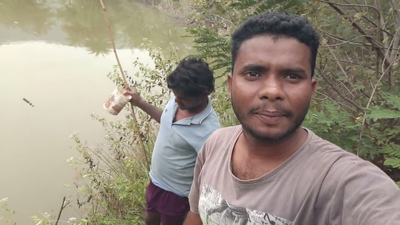 మా మామ చేపల వేట చూసి నేను ఆశ్చర్యపోయాను | గేలంతో ఎన్ని చేపలు పడ్డాయో మీరే చూడండి |. youtube.