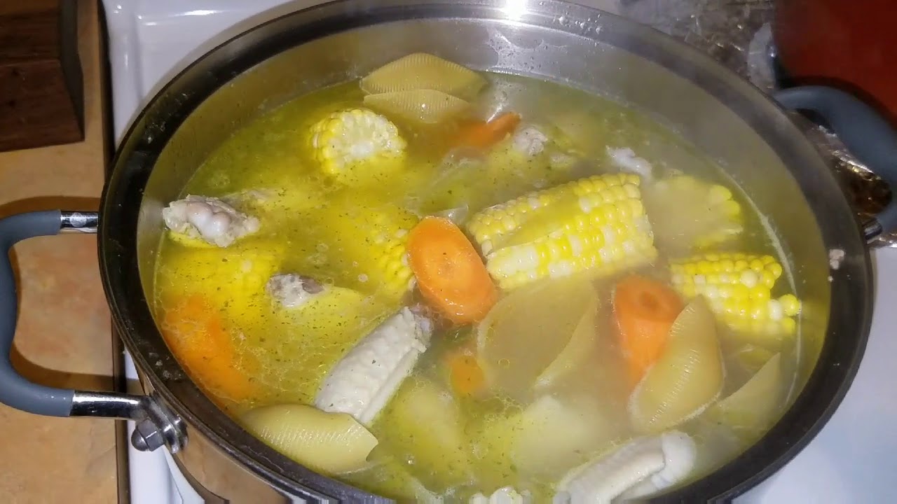 🇭🇳como hacer sopa de pollo hondureña😋