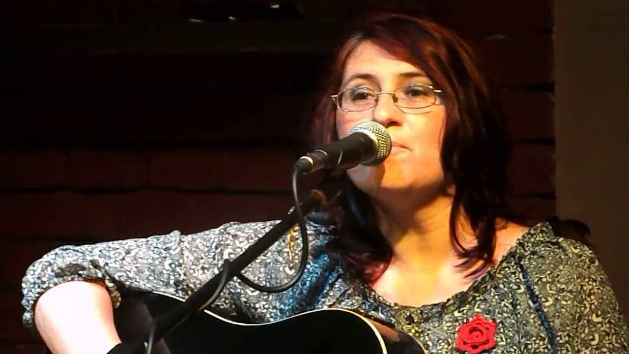 MADALINA AMON -  DEPARTE IN TRECUT