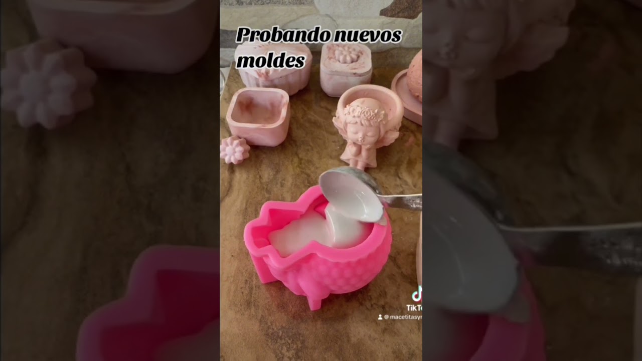 Macetas de yeso con moldes de silicon.                                                 .