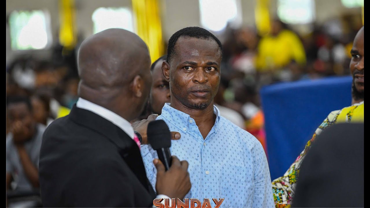 Apostle Suleman Met His Childhood Friend😊