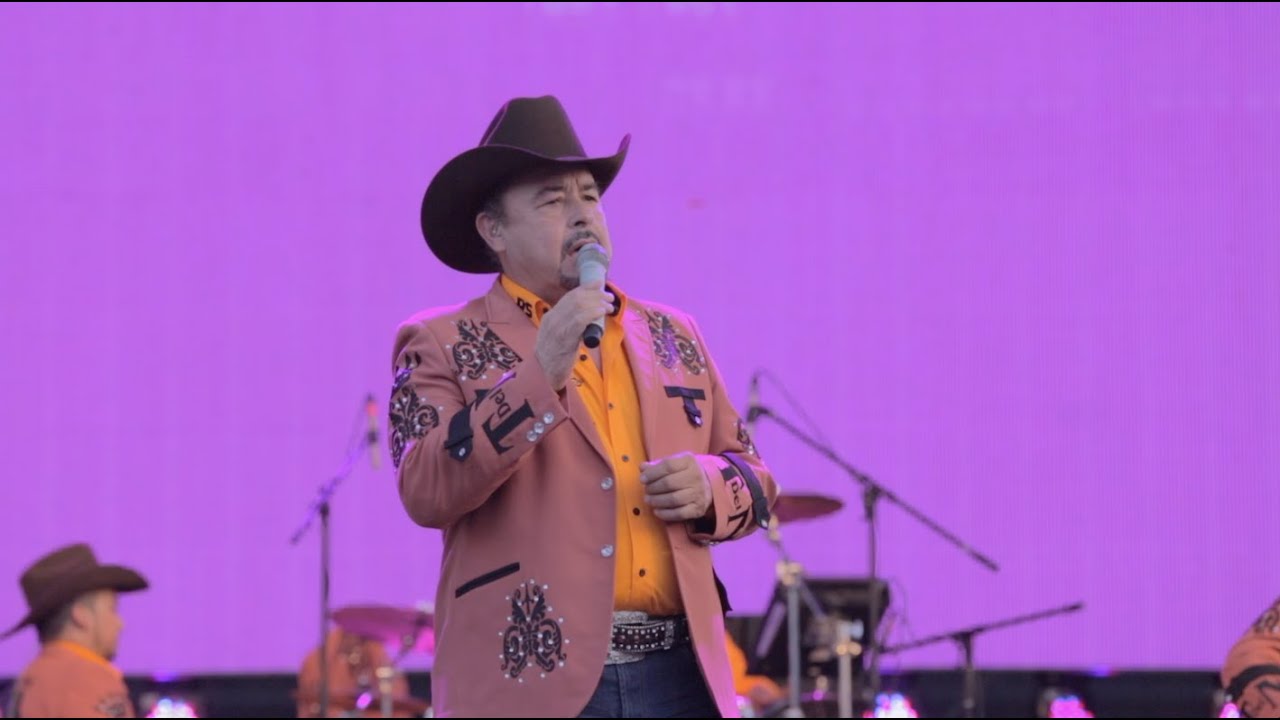 Los Traileros del Norte - En Vivo Desde El Norteñazo ( Video Oficial )