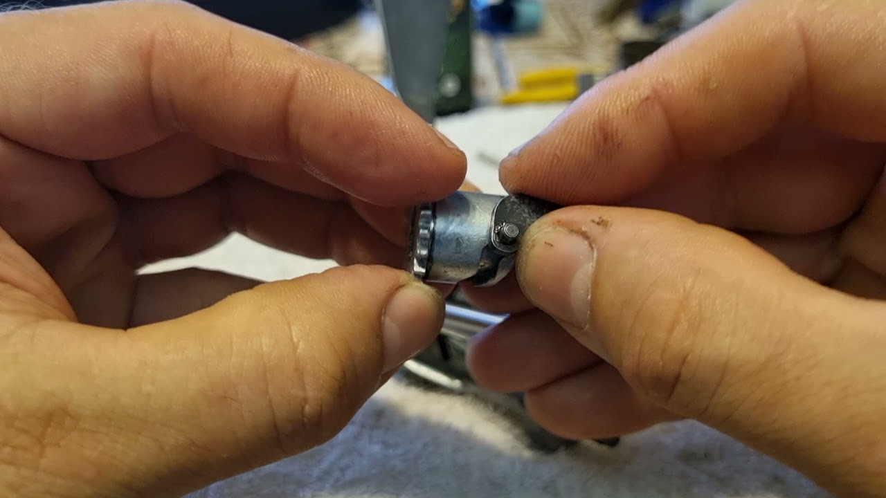 Husqvarna Viking sewing machine stitch selector unit assembly Part3