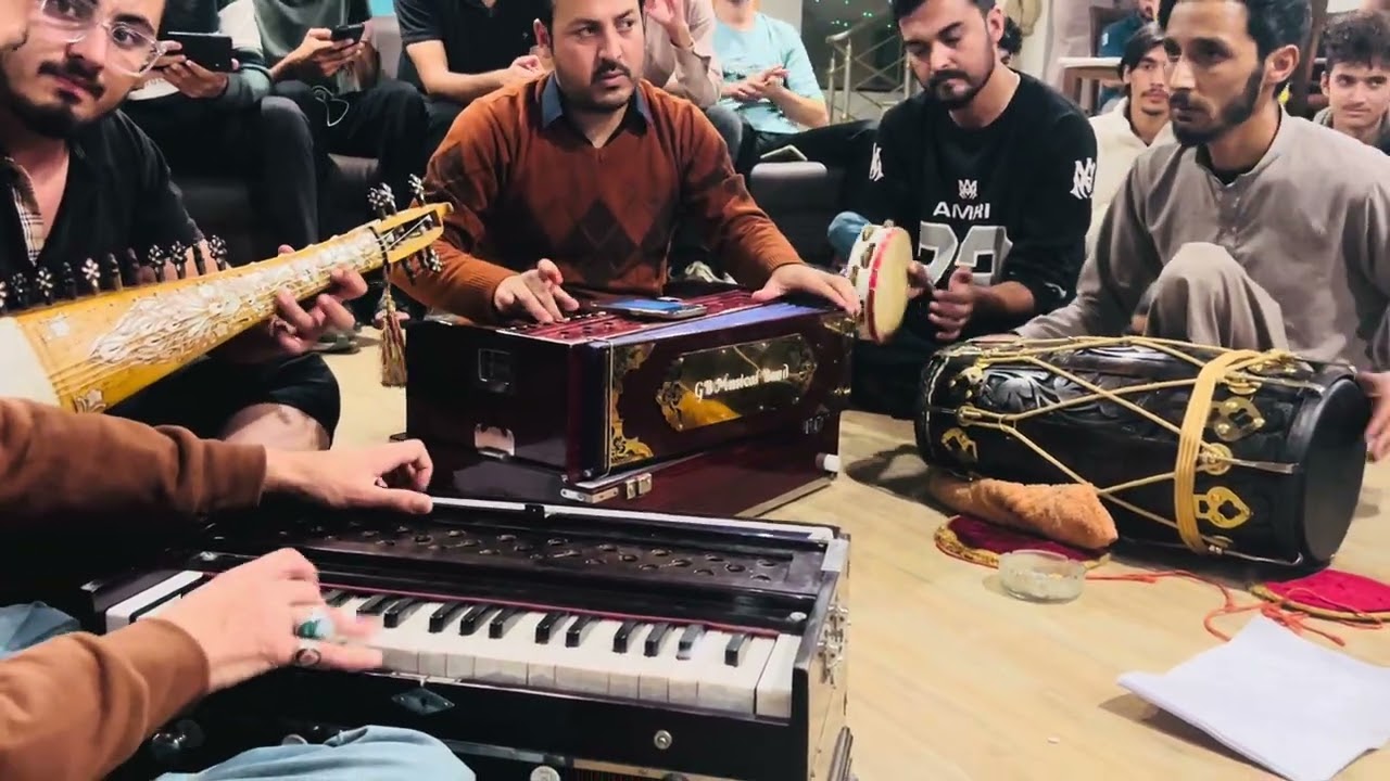 New Urdu gazal niyaz balti gb musical band skardu