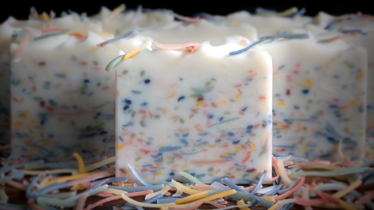 Confetti Soap Making using Soap Scraps