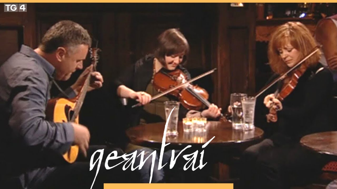 Michelle Powderly, Tara Connaghan & Eoin O'Neill | Teach Dolm&aacute;in | Geantra&iacute; 2011 | TG4