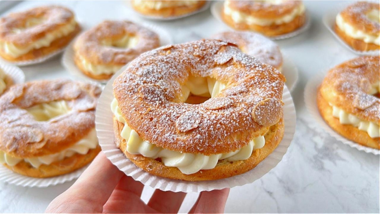 Italian Lemon Cream Puffs That Melt in Your Mouth — So Easy!