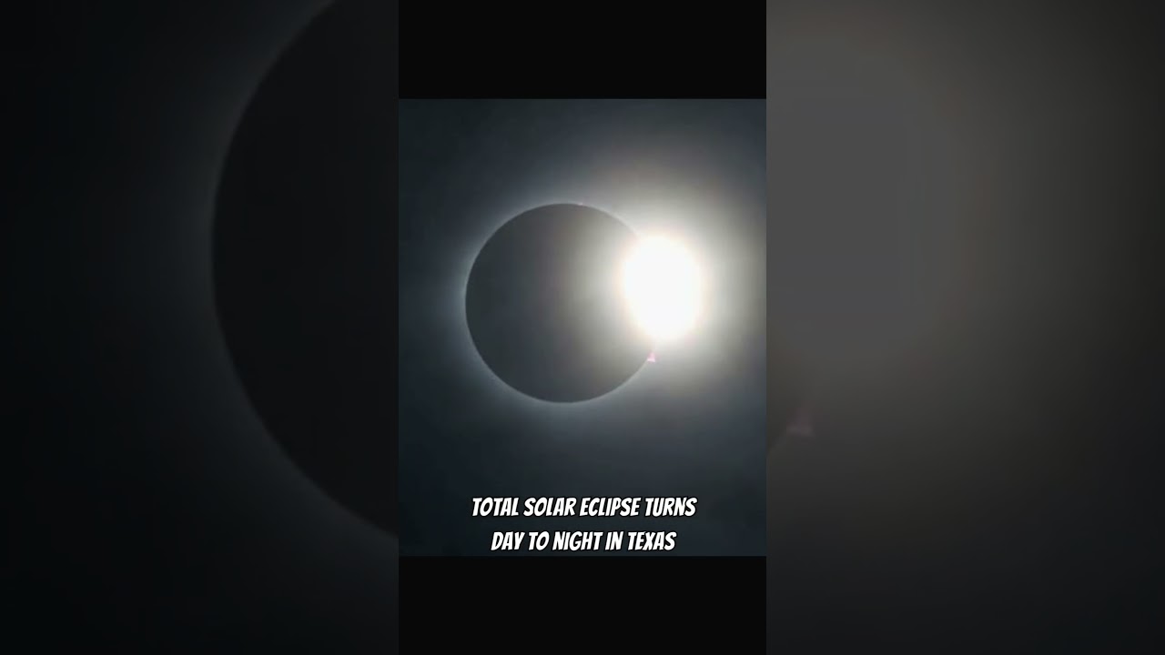 Total Solar Eclipse turns day to night in US Canada Mexico #totalsolareclipse