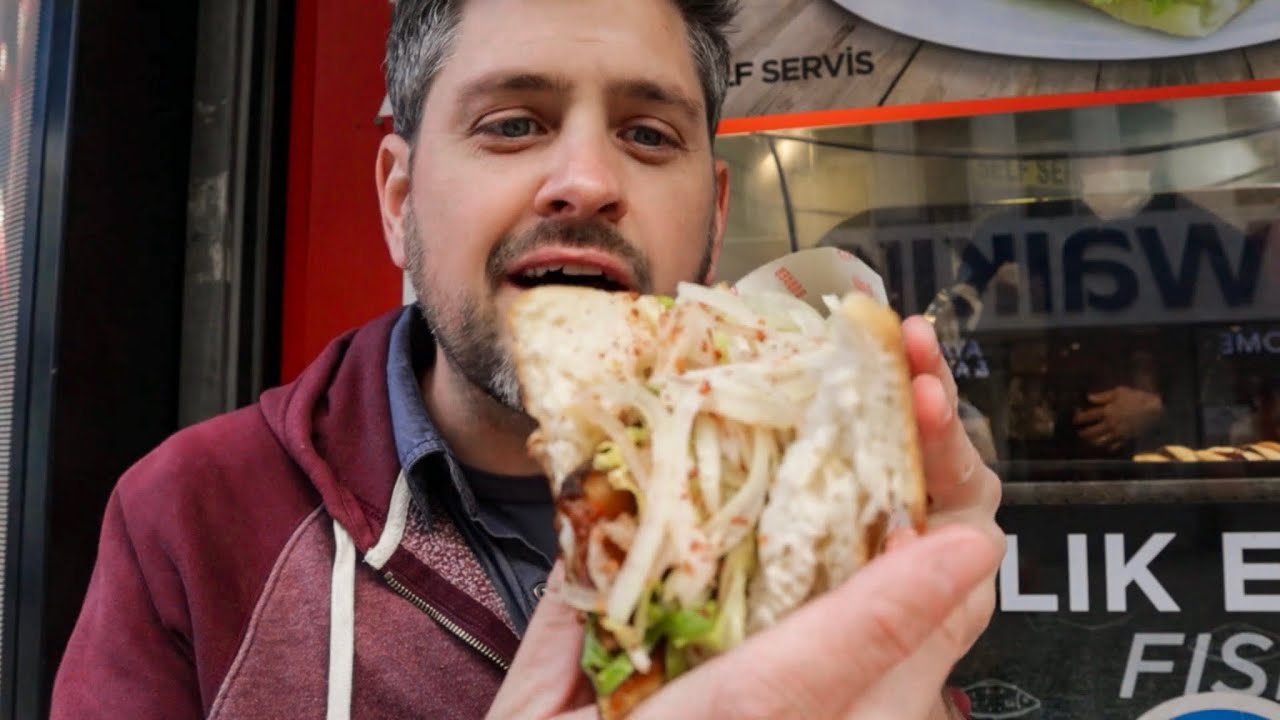The Best Fish Sandwich in Istanbul (BALIK EKMEK)