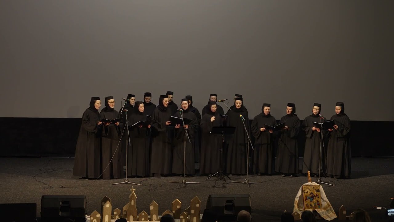 Maicile de la Mănăstirea Paltin-Petru Vodă, concert de colinde Piatra Neamț 2022