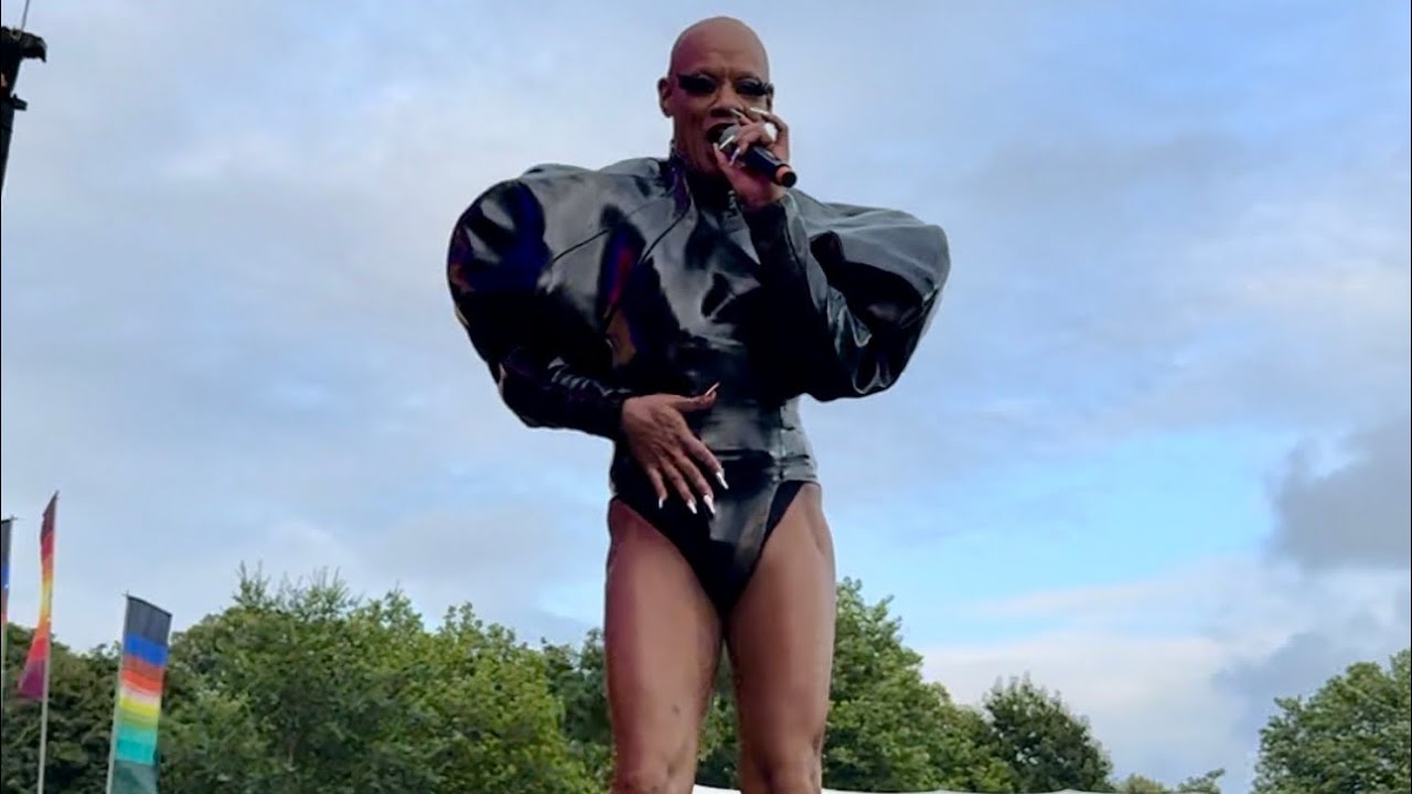KEViN AViANCE - CUNTY #Beyonce #PureHoney • LIVE @ BRiGHTON PRiDE