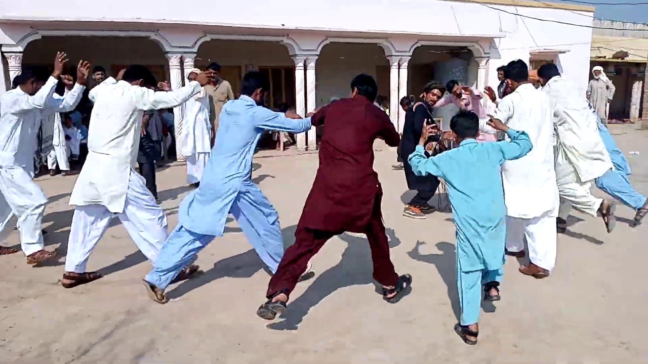 Jhang ka cultural dance.