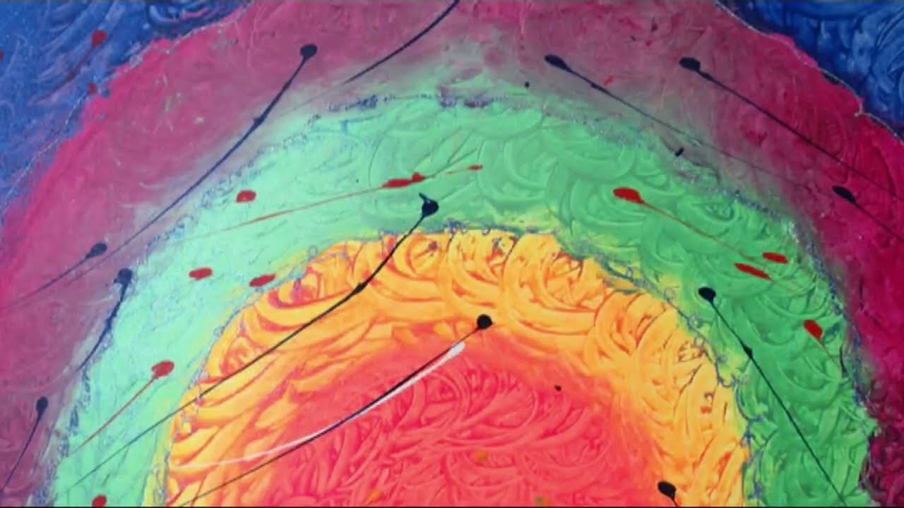 Flash Art con el artista Elohim como experiencia de fin de curso