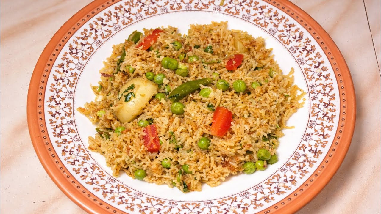 Tasty & Easy Veg Pulao Recipe!! #cookingvideo #recipeoftheday #cooking #vegpulao #tasty #youtube 