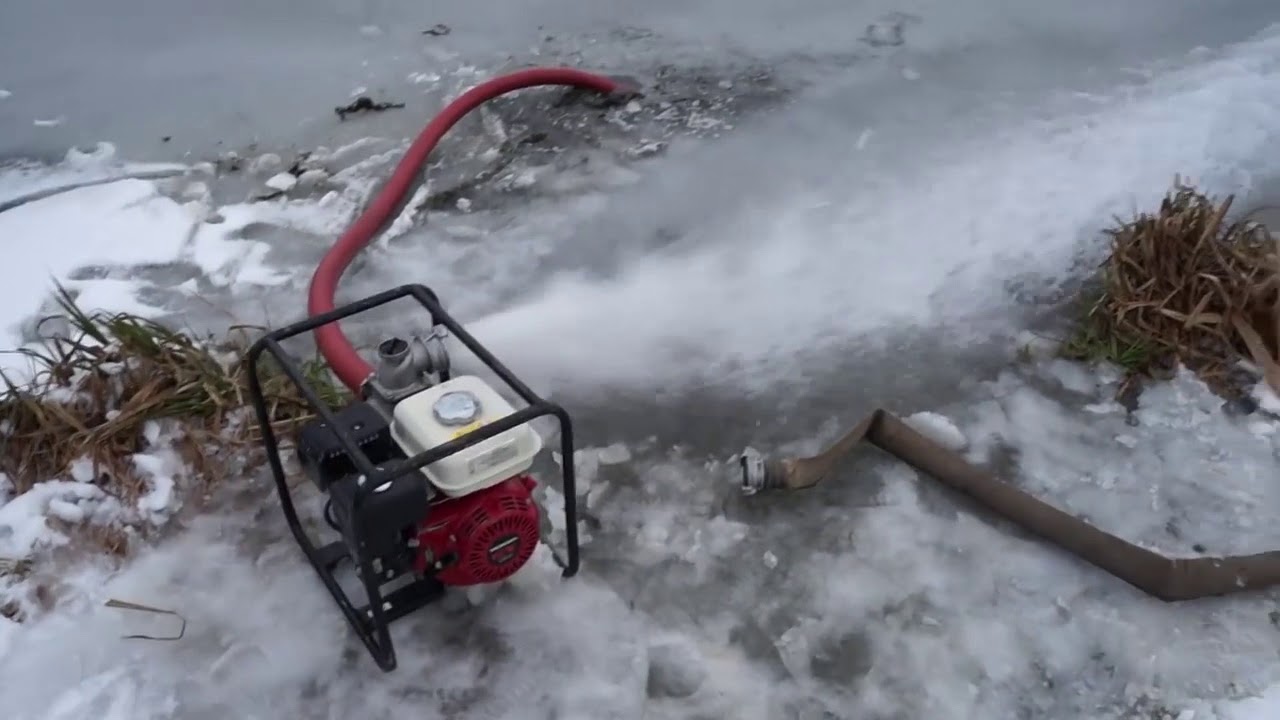 Мотопомпа Honda WB20 XT | Пример работы и дальность выброса воды