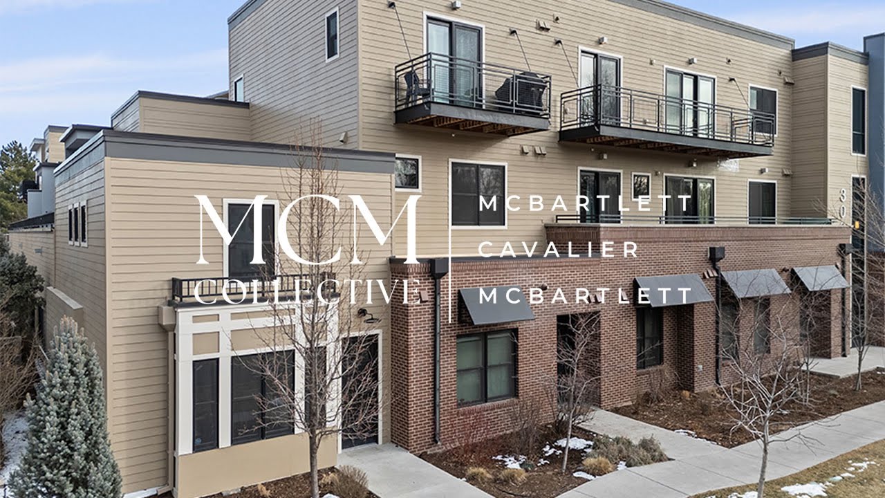 End Unit 2 Story Lock & Leave Condo | 302 N Meldrum St #103