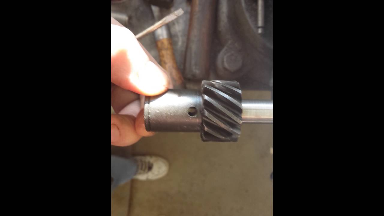 Distributor gear index question