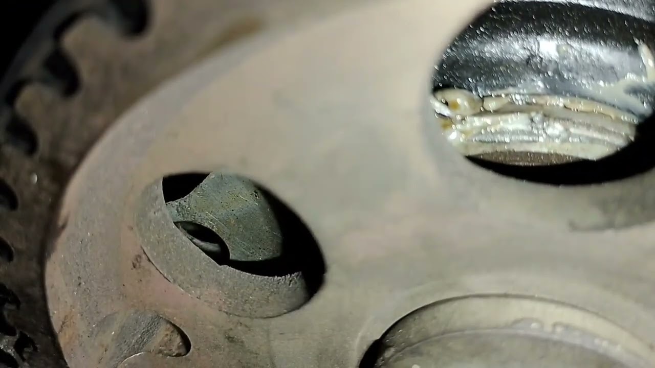 Troca de correia dentada, homocinética, pivô, e reparo na caixa do Xantia 96