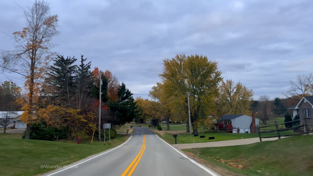 DRIVING AROUND HUDSON AND STOW, OHIO IN 4K #autumn #naturalsounds #smalltowncharm #driveinusa