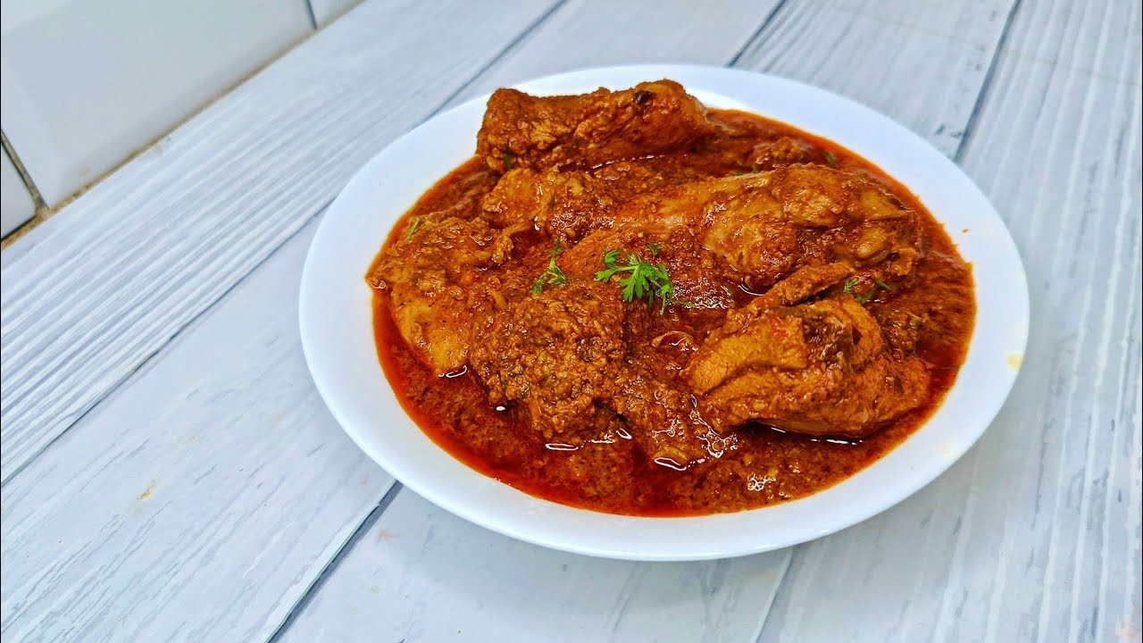 बेस्ट मालवणी चिकन बनाने की रेसिपी 😋😍🤤.  Malvani Chicken Recipie In Hindi. Konkani Chicken Recipie