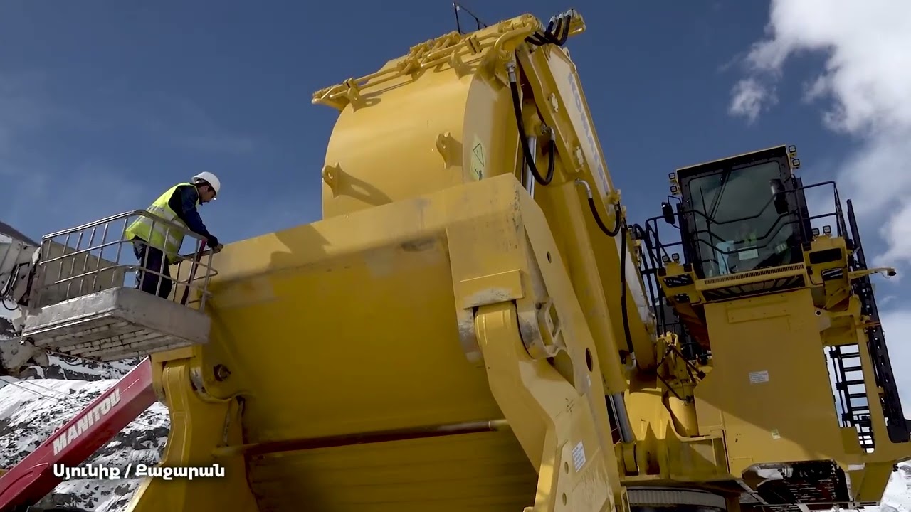 ԶՊՄԿ-ն ձեռք բերեց տարածաշրջանում առաջին Komatsu PC 4000  մակնիշի էքսկավատորը