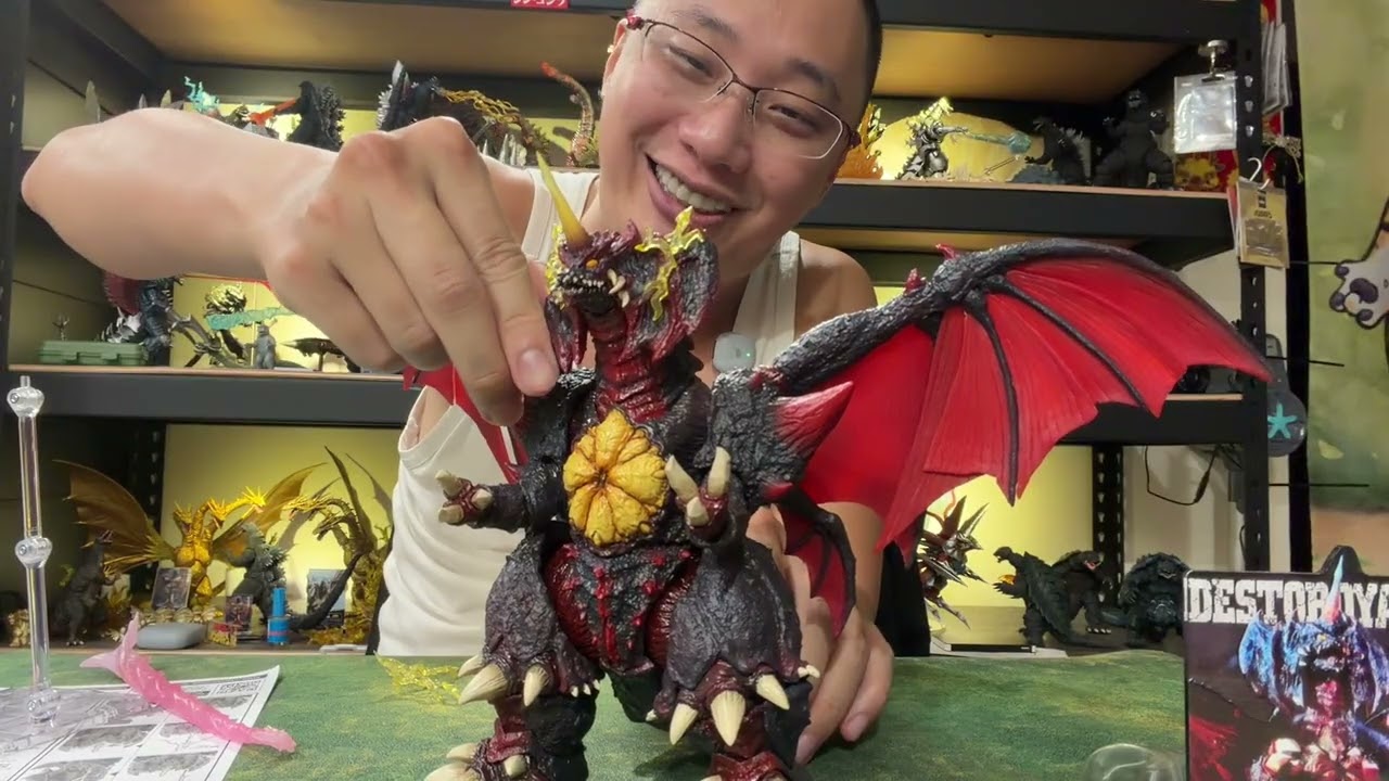 S.H.MonsterArts 1995 戴斯特洛伊亞★完全體-東京臨海副都心決戰Ver.多了特效件感覺很不一樣捏~