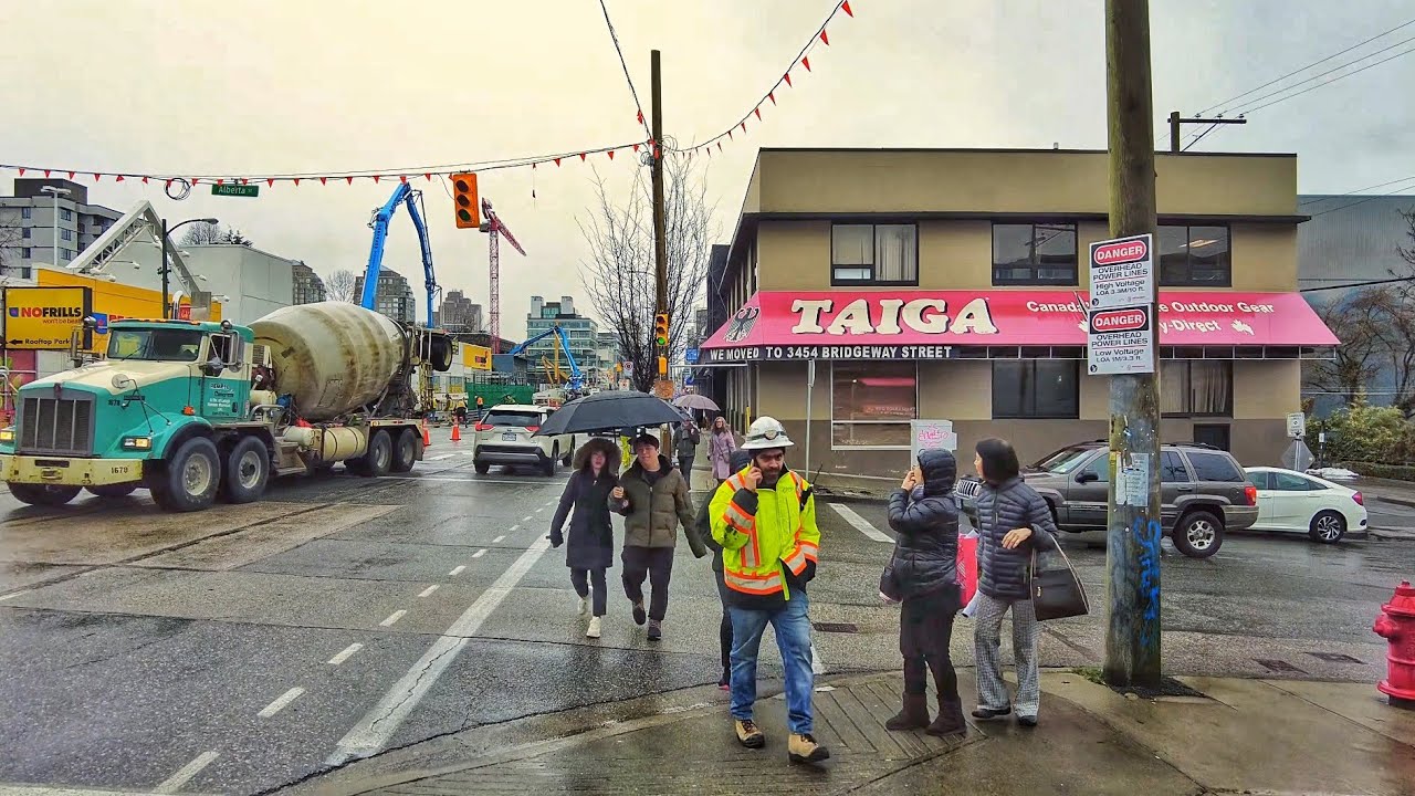 Vancouver Walk - Broadway, Mount Pleasant to Fairview (Narrated)