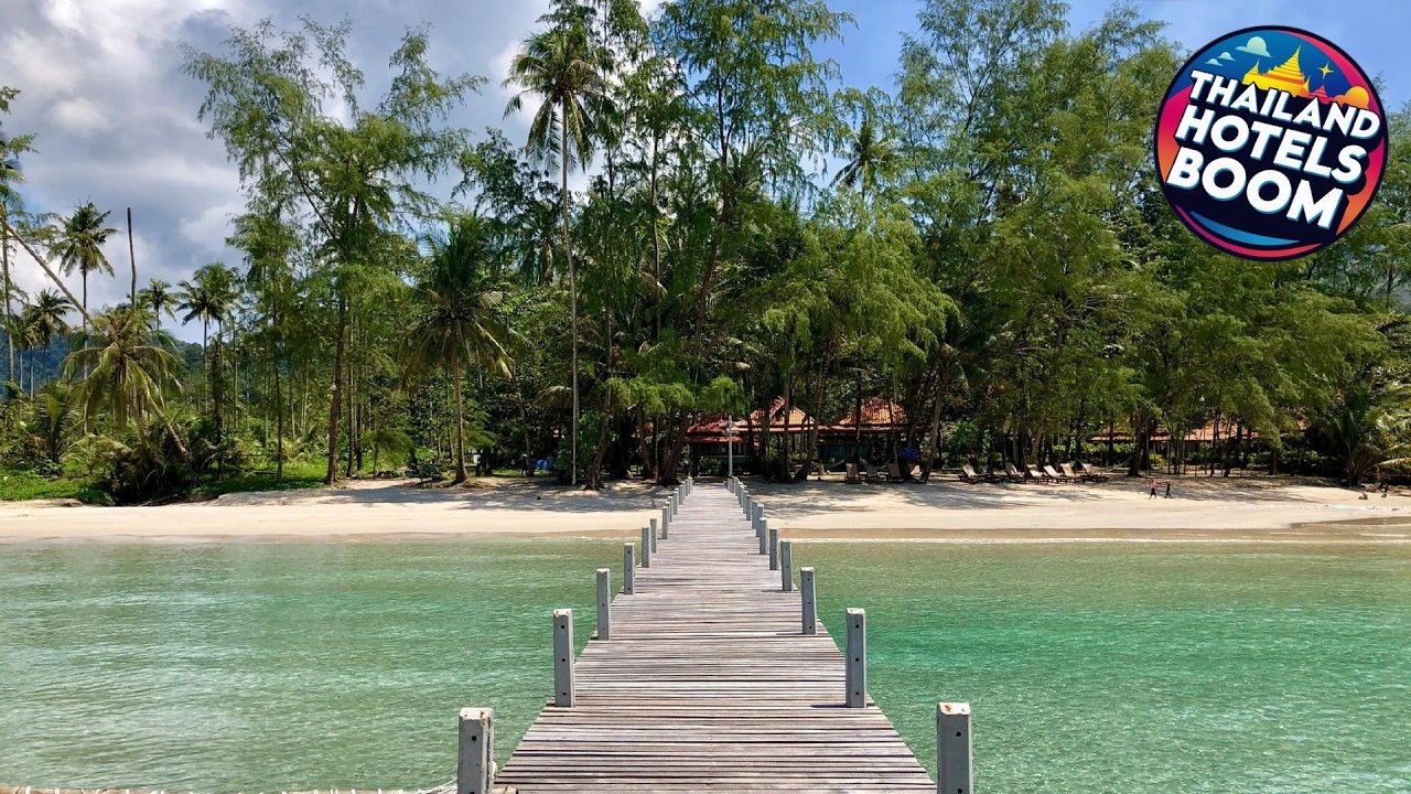 Ko Kut Ao Phrao Beach Resort | Koh Kood, Thailand | Hotel Review 🏨
