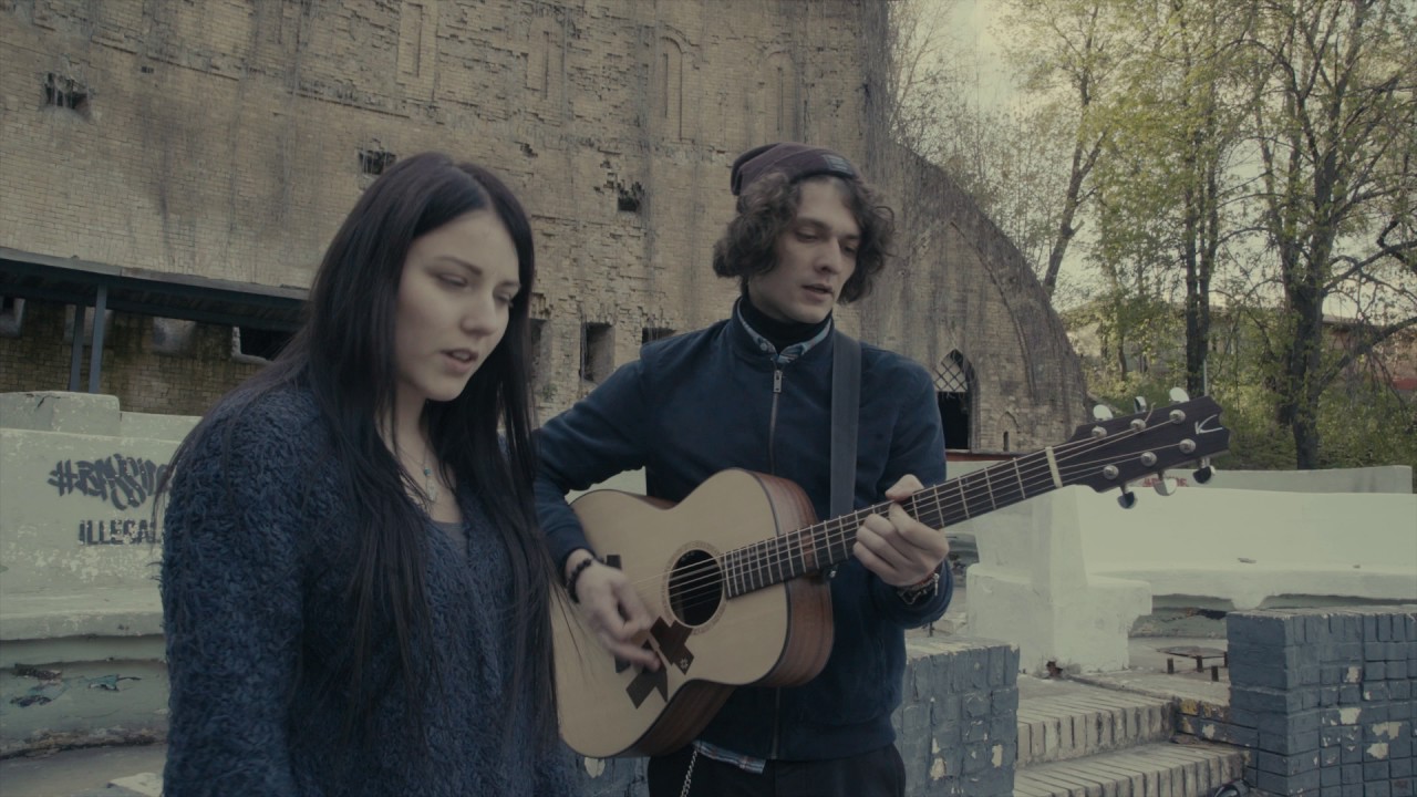 NaviBand singing 