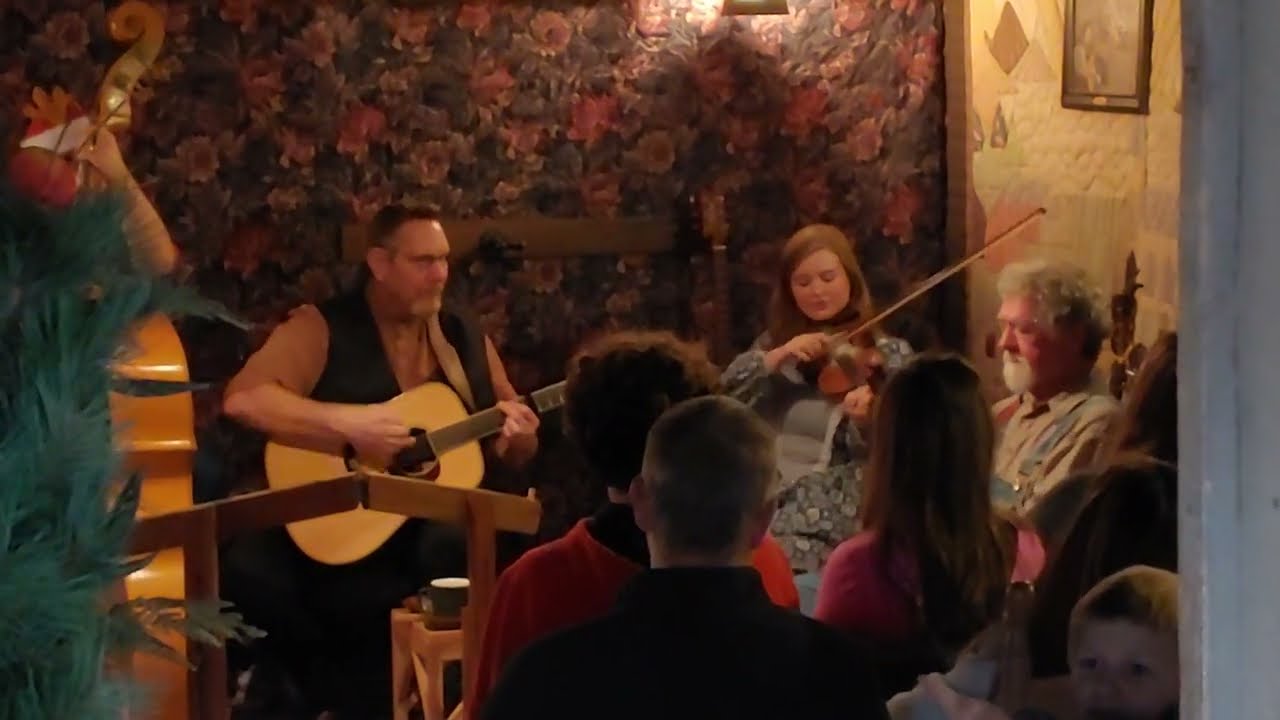 The Homestead Pickers - Down in the Arkansas