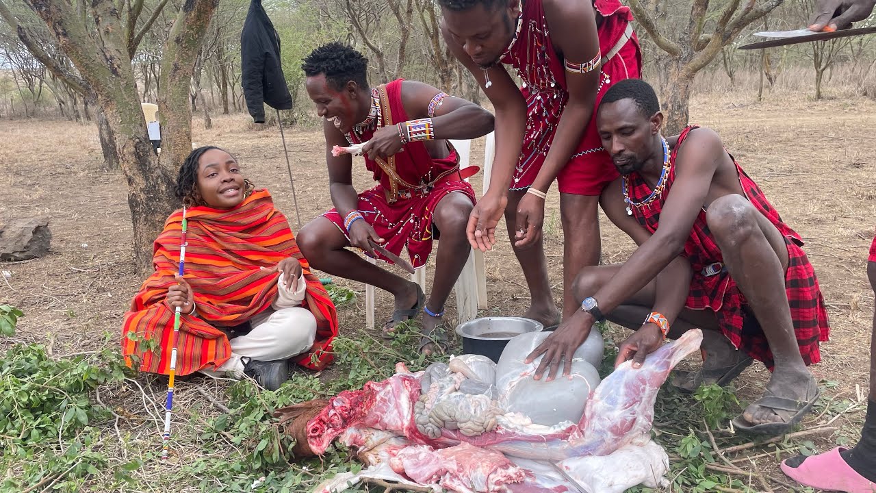 African Village Life/ Cooking Most Appetizing Maasai Food!