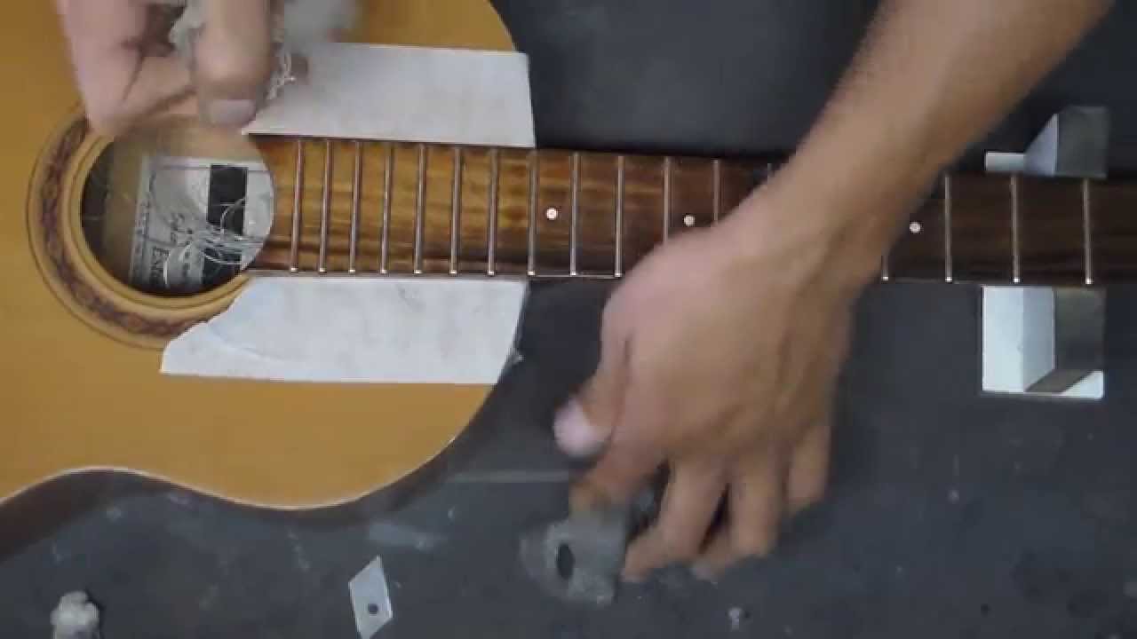 Limpar Escala do Viol&atilde;o Antigo - Luthier BH