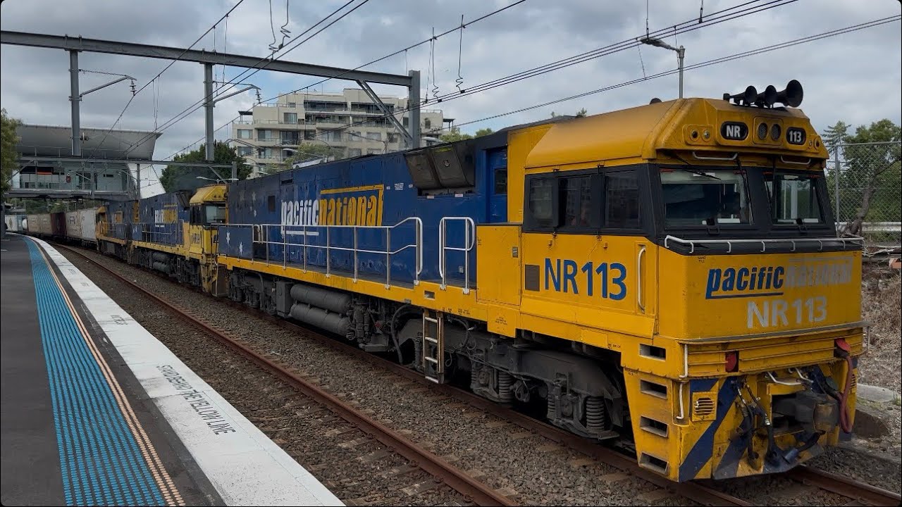 15/1/26 - Pacific National 4MB4 passing West Ryde with NR114, NR89, and NR36
