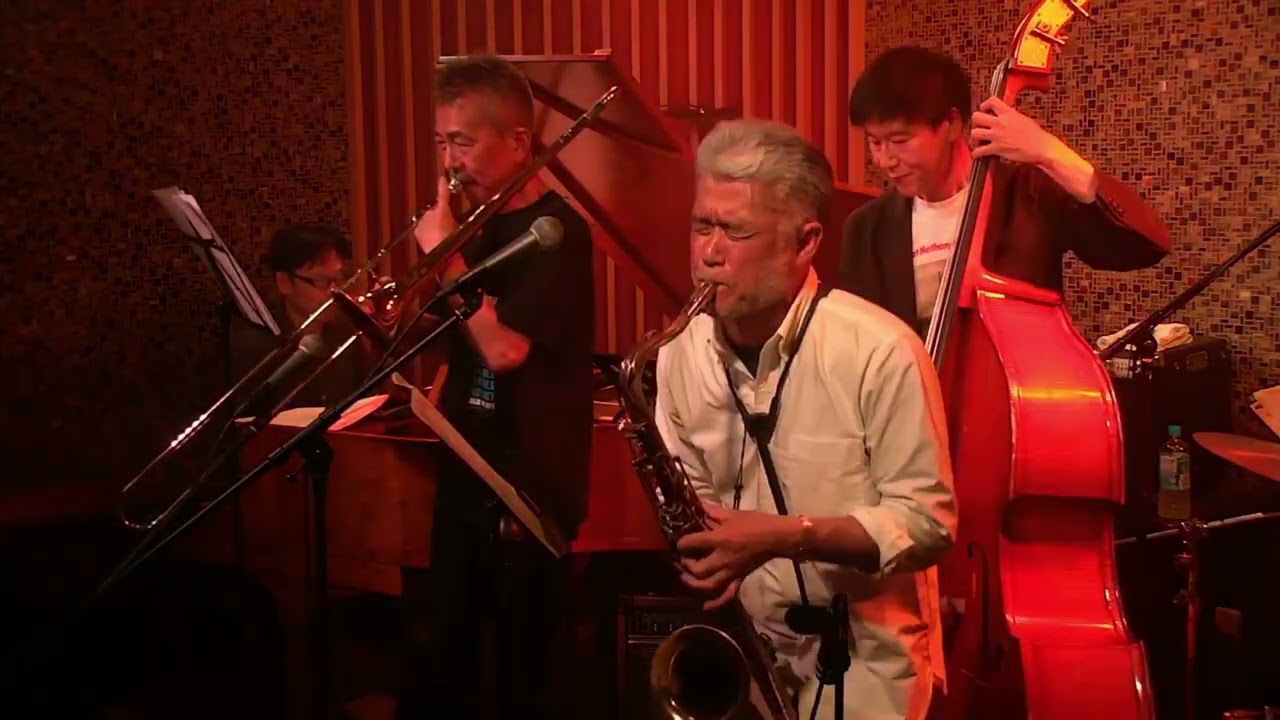 First Note / Motion Picture 