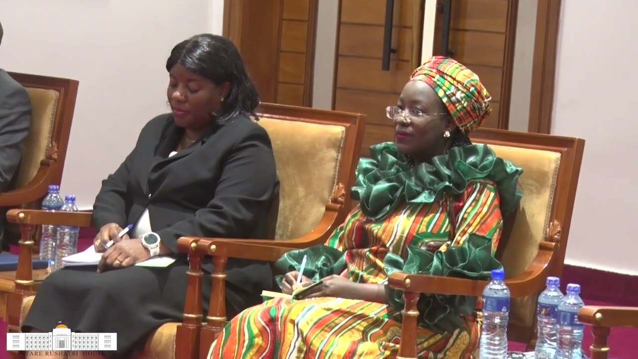 The Chairperson of the AU, H.E. Ndayishimiye, receives Mokgweetsi Masisi, member of the AU Mediators