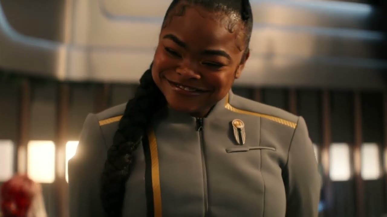 S.A.M. Brings Her Friends Food To Help With Her Assignment (Star Trek Starfleet Academy 1x05)