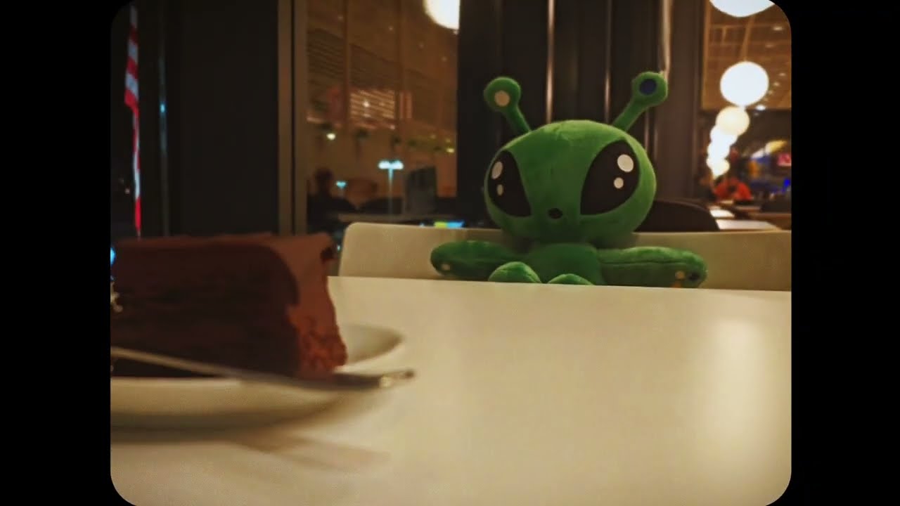 Intergalactic Ikea Date