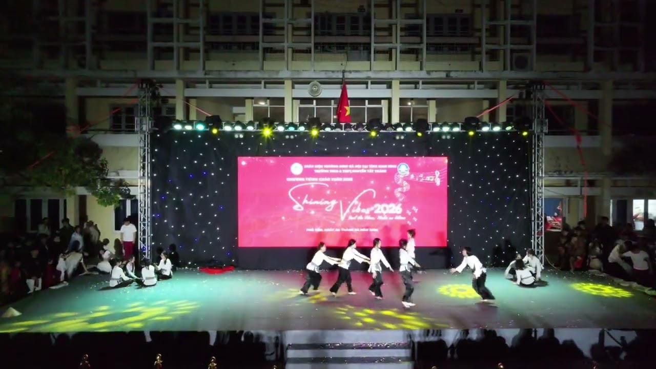 Rock hạt gạo - Hò vươn mình 11D4