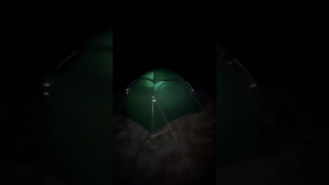 &ldquo;Solo Wild Camp on Grindslow Knoll with Stan in Gale Winds (Peak District)